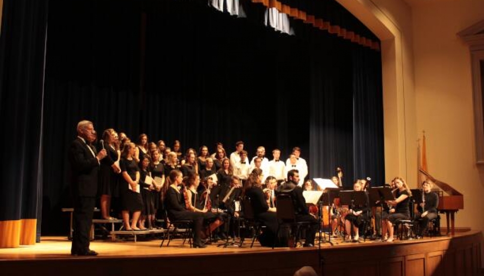 Photos and Video from the California Thanksgiving Concert 2019 | Thomas