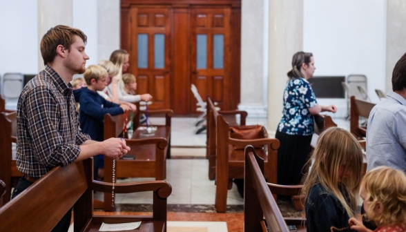 Students pray