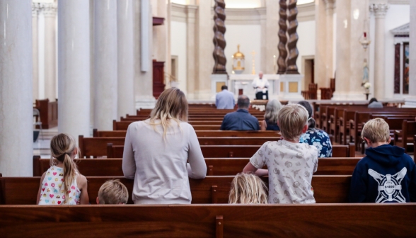 Students pray