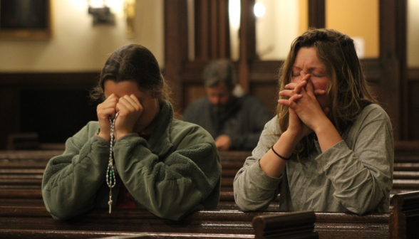 Students pray