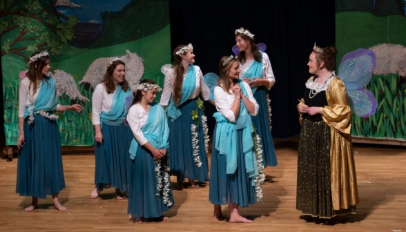 The Fairy Queen addresses the fairies in the sheepfield