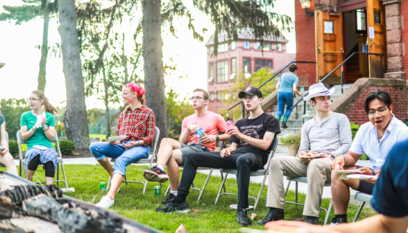 Dinner on the Student Center Lawn