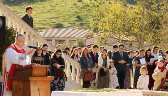 Father Marczewski reads the reading