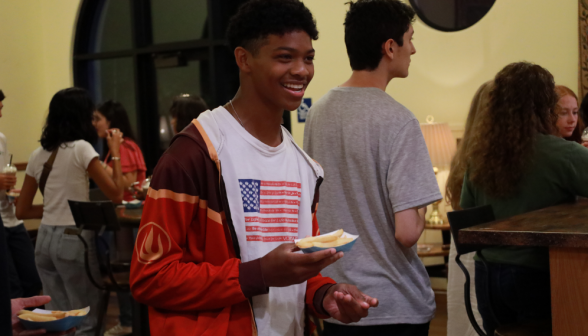 A student with fries in hand