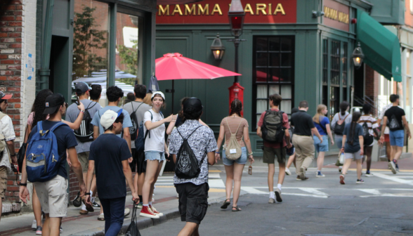 Students walk the Freedom Trail