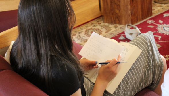 A student studies Prop 1 of Euclid in the Commons