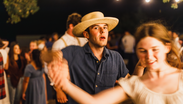 Senior Baylor Gee tears up the dance floor