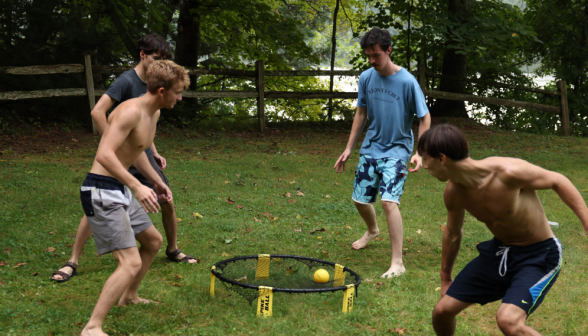 Spikeball