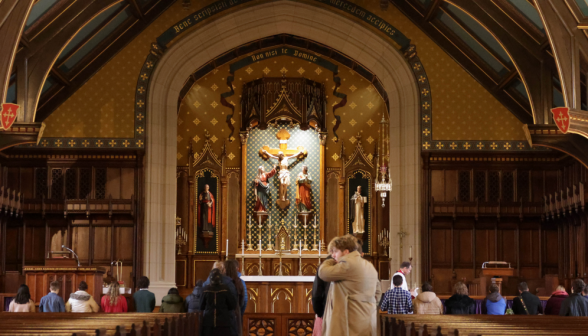 Blessing in New England with a relic of the True Cross