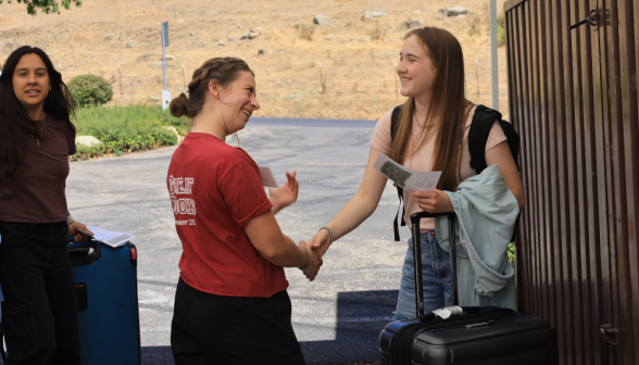 Summer Progam students on the California campus