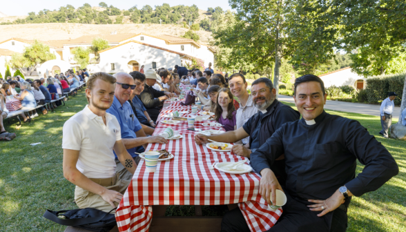 Orientation dinner and social