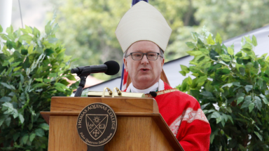 Bishop Barber delivers his homily.