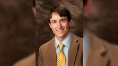 Dr. Adam Seagrave ('05)
