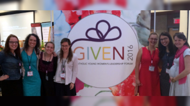 Kathryn Claahsen (’12), Bridget Heffernan (’13), Clara Diodati (’17), Bridget Lynch (’12), Meghan Reichert (’18), Emily Sanchez (’17), and Emily (Barry ’11) Sullivan
