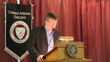 Dr. Edward Feser 2014