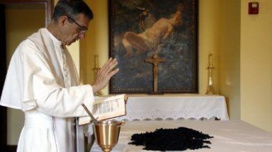 Blessing of the Rosaries 2015
