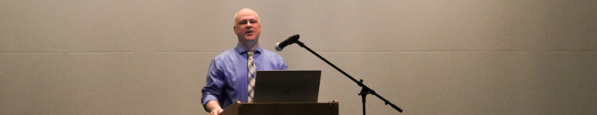 Dr. Michael Augros delivers a lecture
