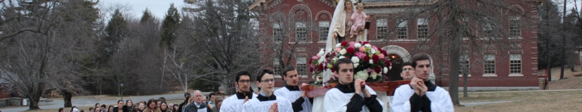 Slideshow: Rosary Procession for the End of the Coronavirus