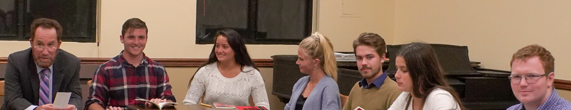 Students in All-College Seminar