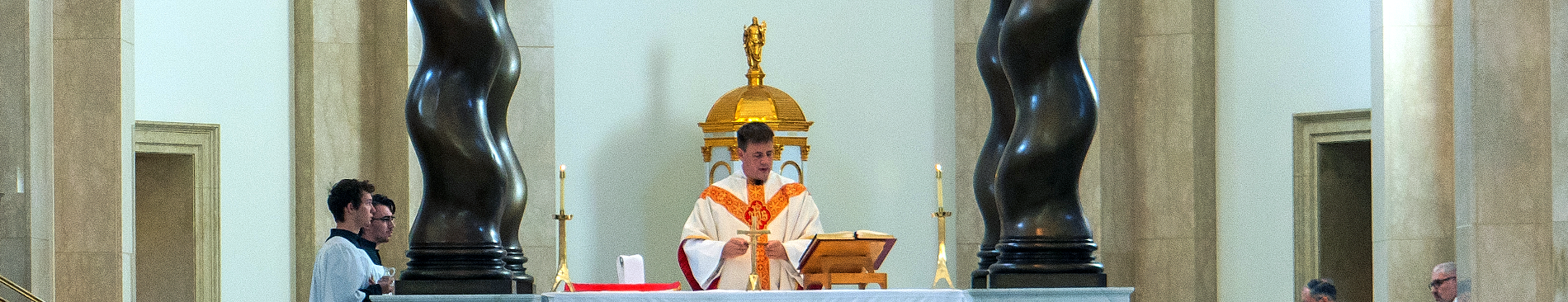 Rev. John Marie Bingham, O.P. (’00)