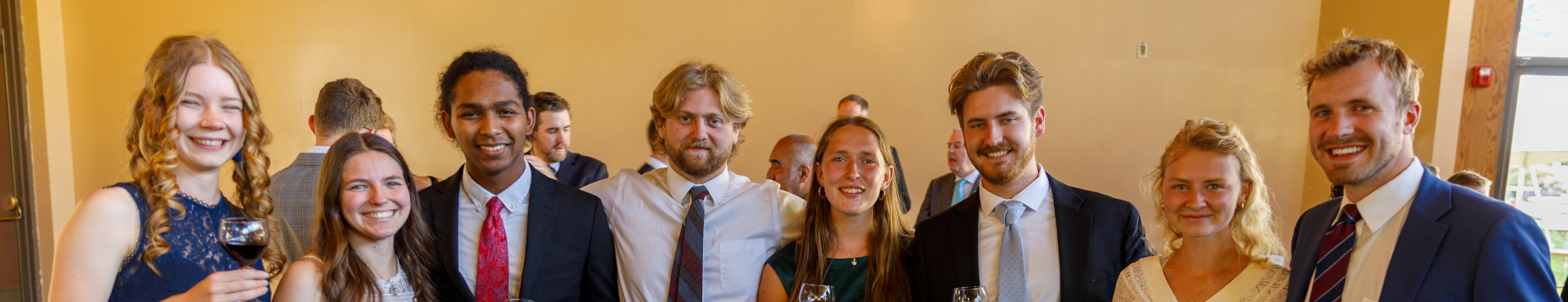 Faculty Bids Farewell to Class of 2024 at President’s Dinner