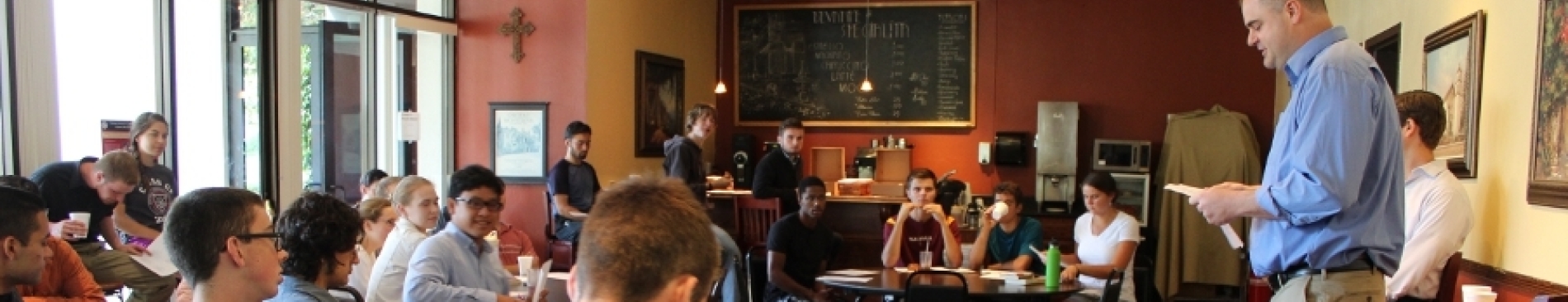 Alumni Professionals Advise Students at Career Discernment W
