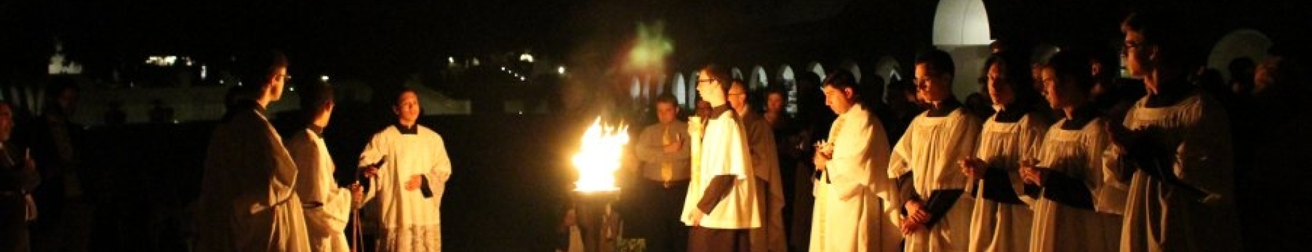 Photo Slideshows: The 2019 Paschal Triduum