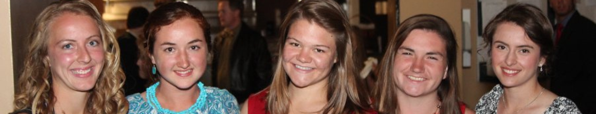 Slideshow: Freshmen Host Spring Dance