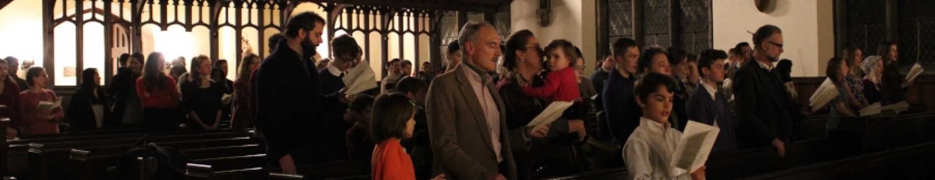 Slideshow: College Hosts Advent Lessons & Carols on New Engl