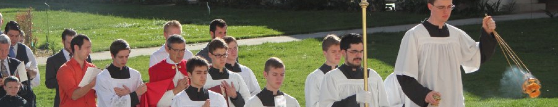 Slideshow: Palm Sunday Procession
