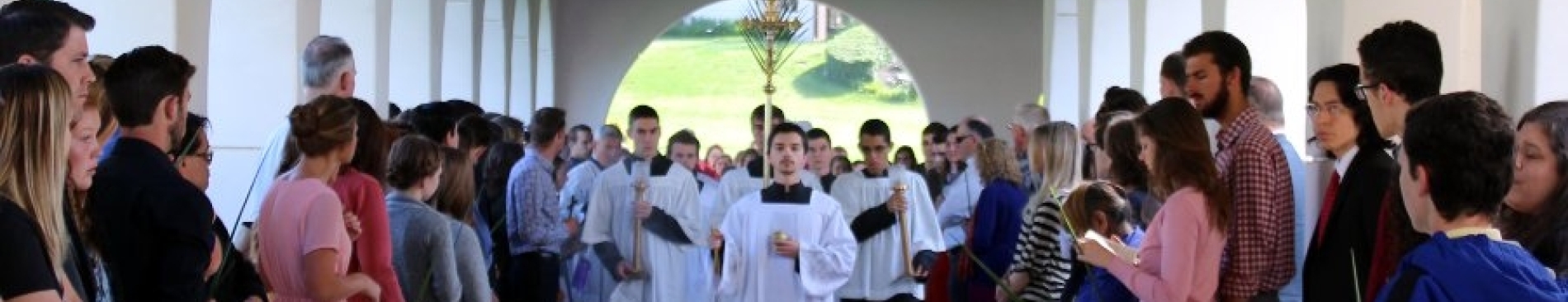 Slideshow: Palm Sunday Procession 2019