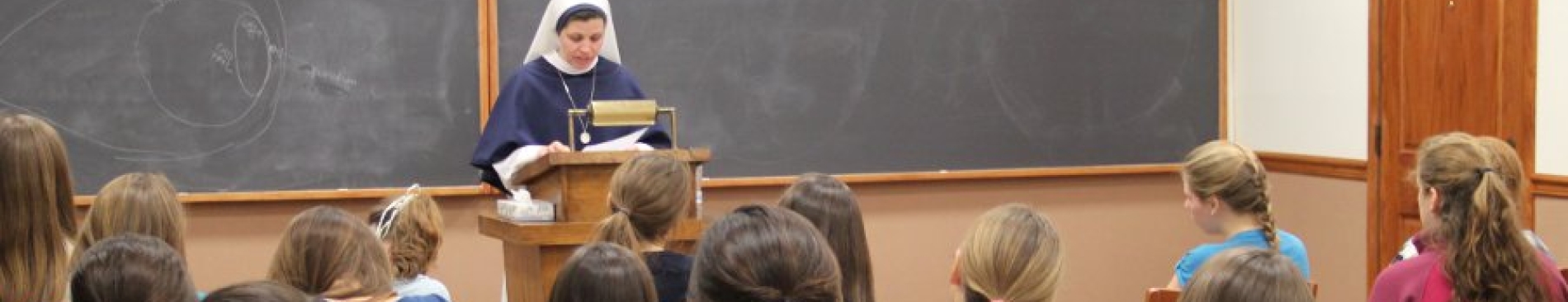 Slideshow: Sisters of Life Meet with Students
