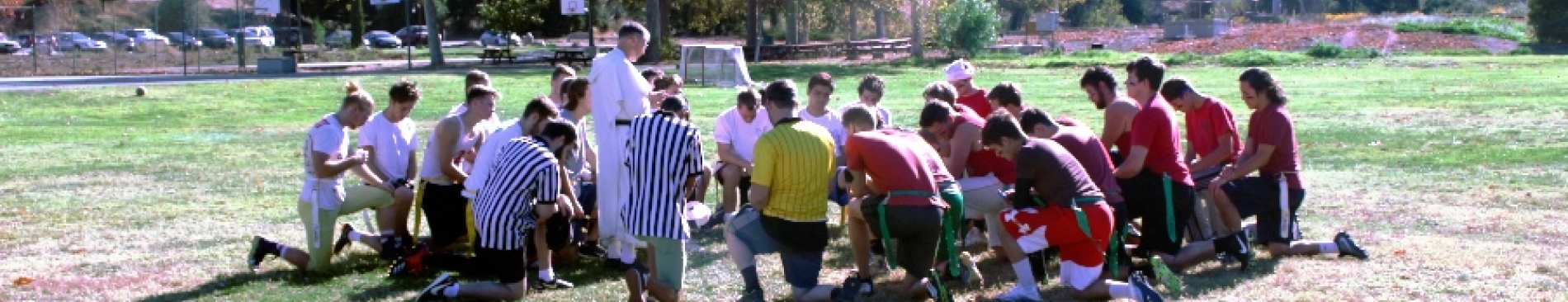 Slideshows: Two Turkey Bowls on Two Coasts!