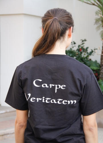 Carpe Veritatem t-shirt back